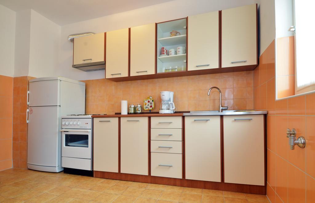 Apartment Rojnic Pula Exteriör bild